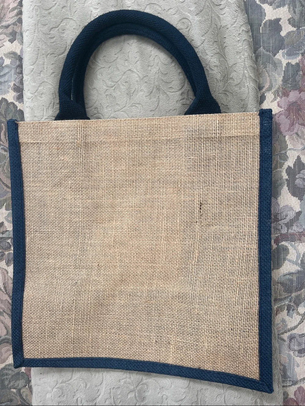 The Nonantum Resort Kennebunkport, Maine Jute Tote Bag with Navy Trim NEW!